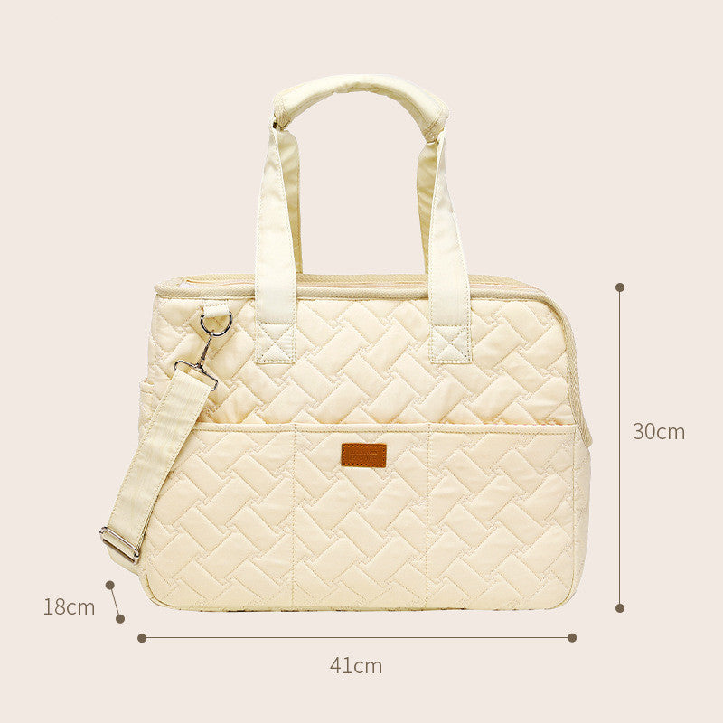 Bolso portátil para mascotas con ventilación de alta capacidad. Ideal para transportar perros y gatos.