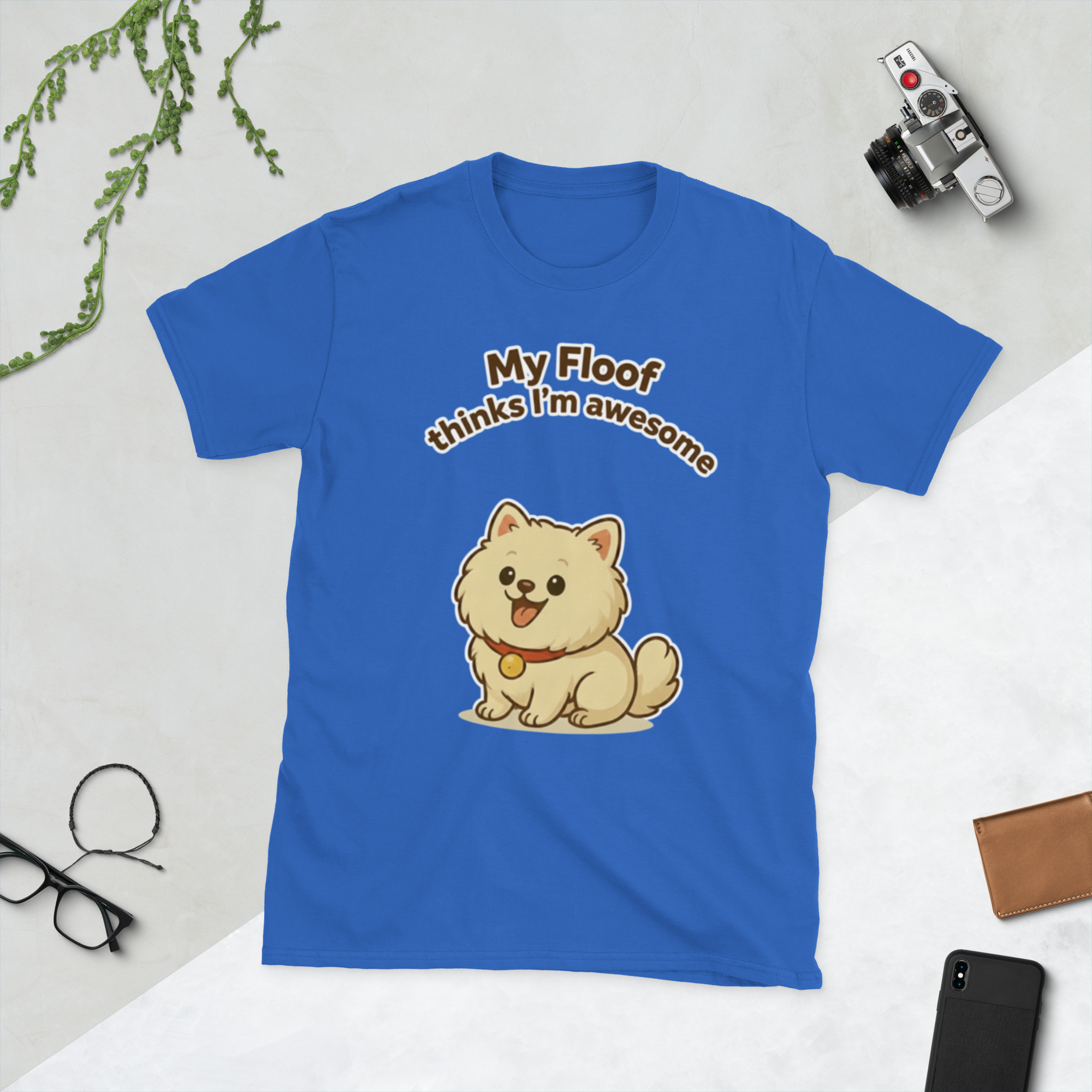 👕🐶😎 Camiseta – “My Floof Thinks I’m Awesome”  Y eso es lo único que importa.